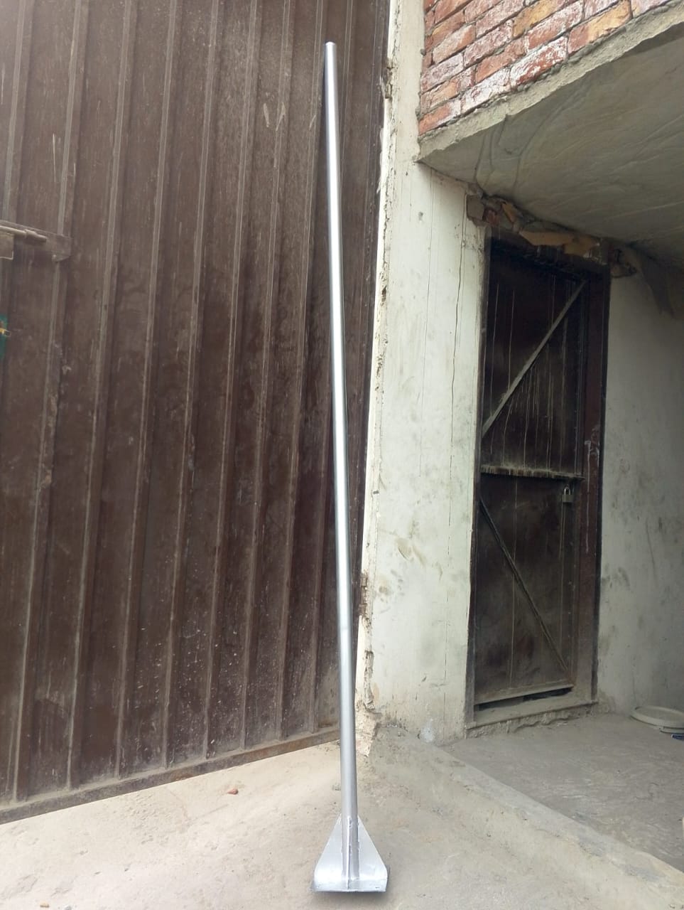 Earth Arrester Pole for Er-Arrester in Pakistan