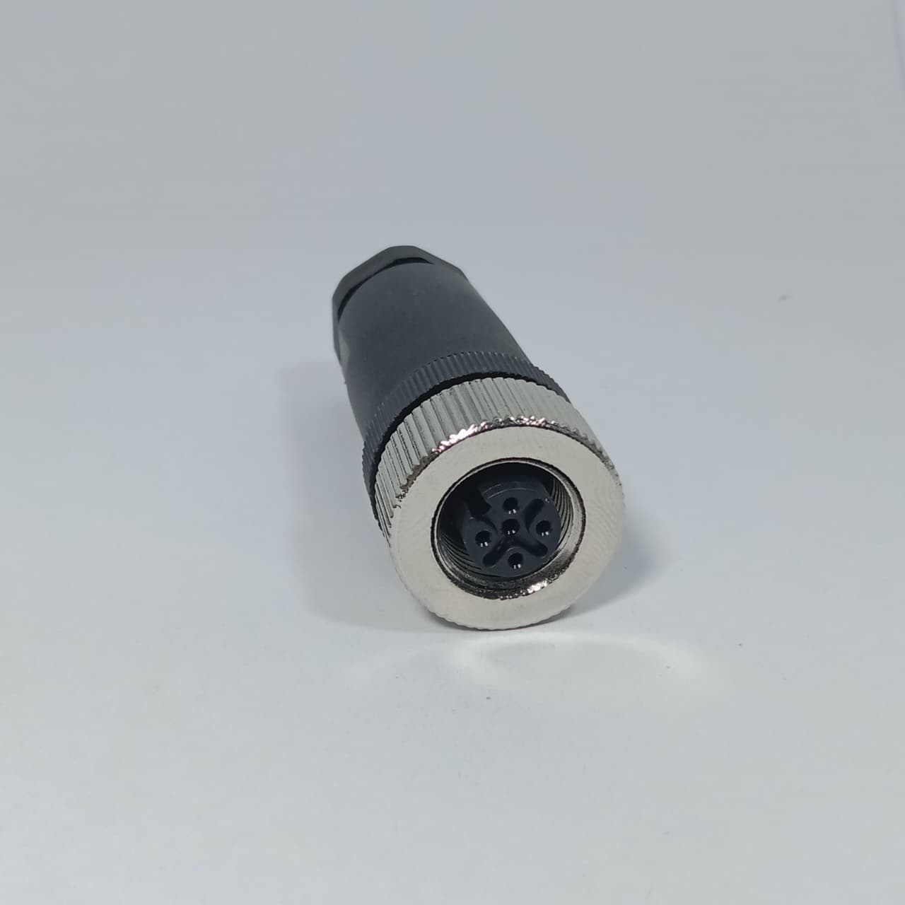 5-p
in sensor connector 
