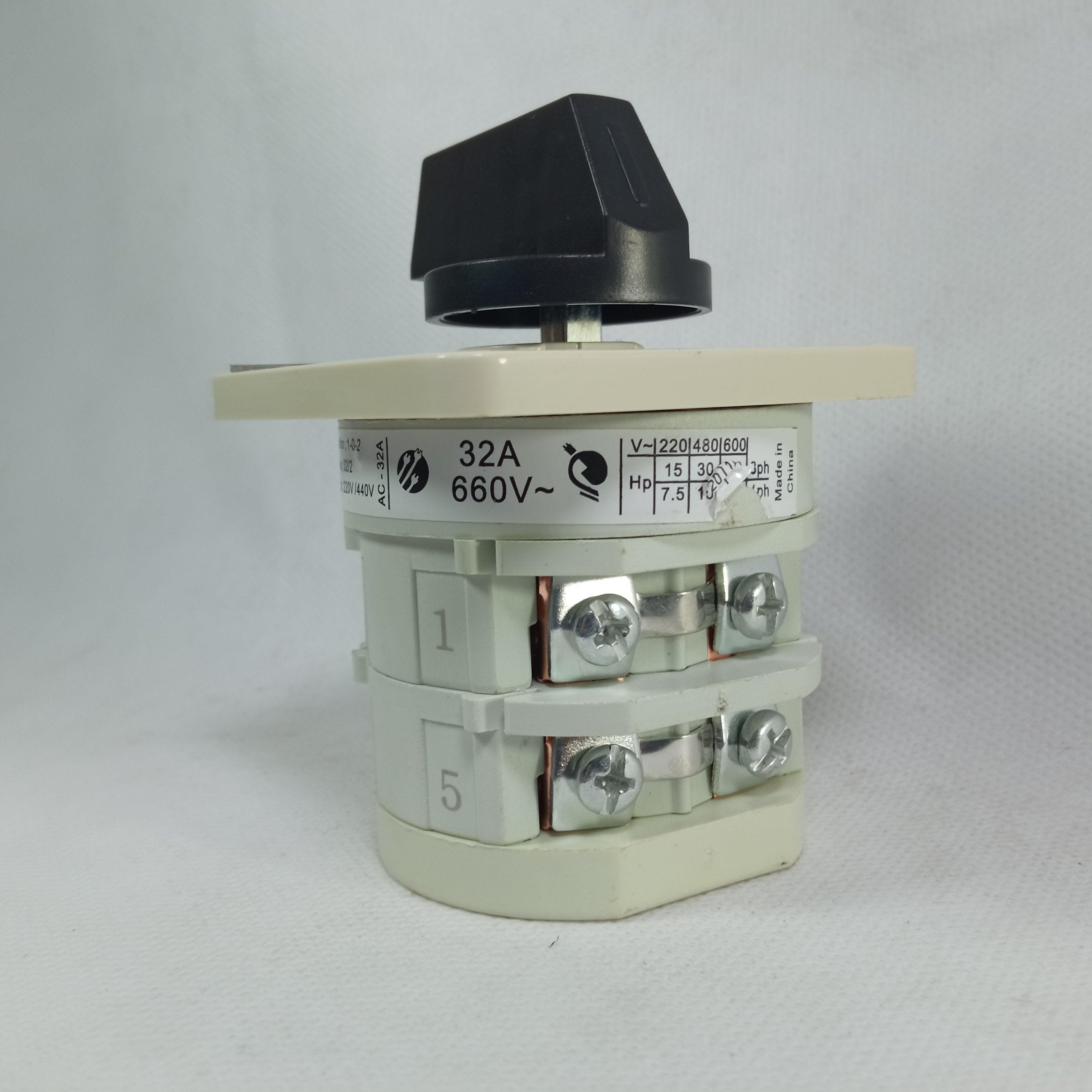 SCHNEIDER ELECTRIC Rotary Cam Switches Change Over Switch in Pakistan - industryparts.pk