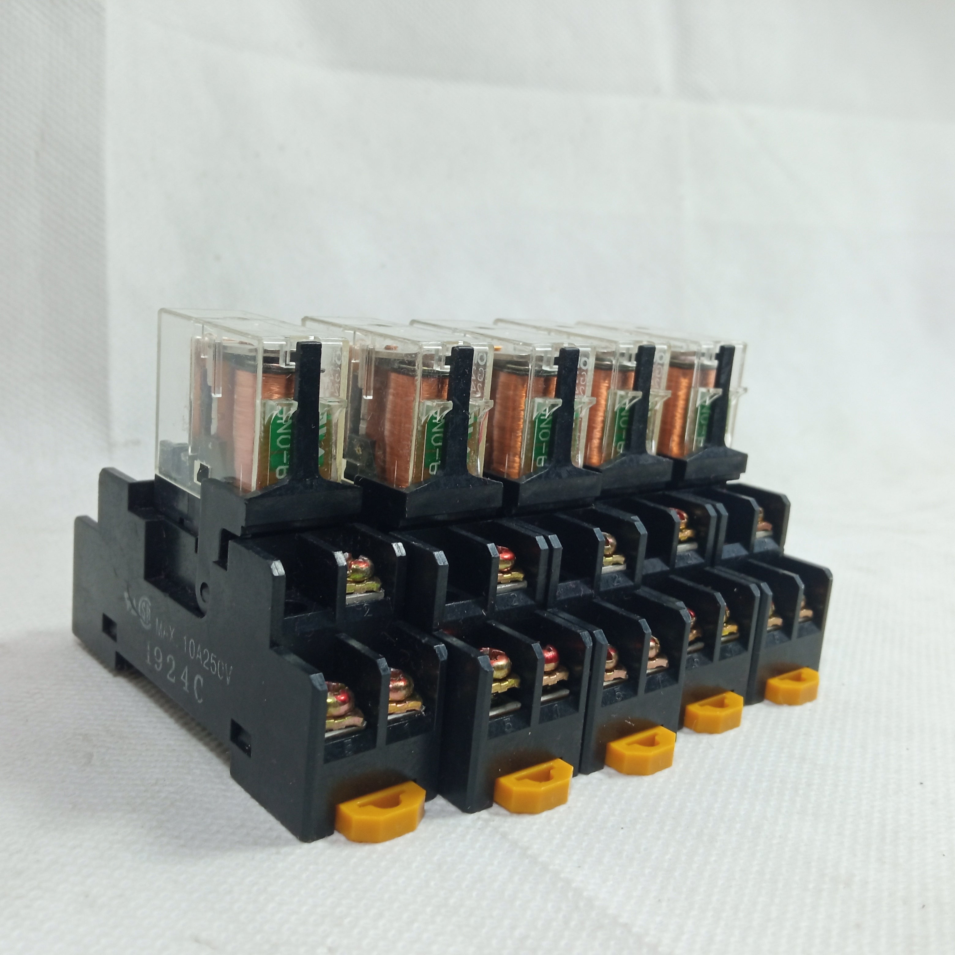 OMRON G2R-1 Relay in Pakistan