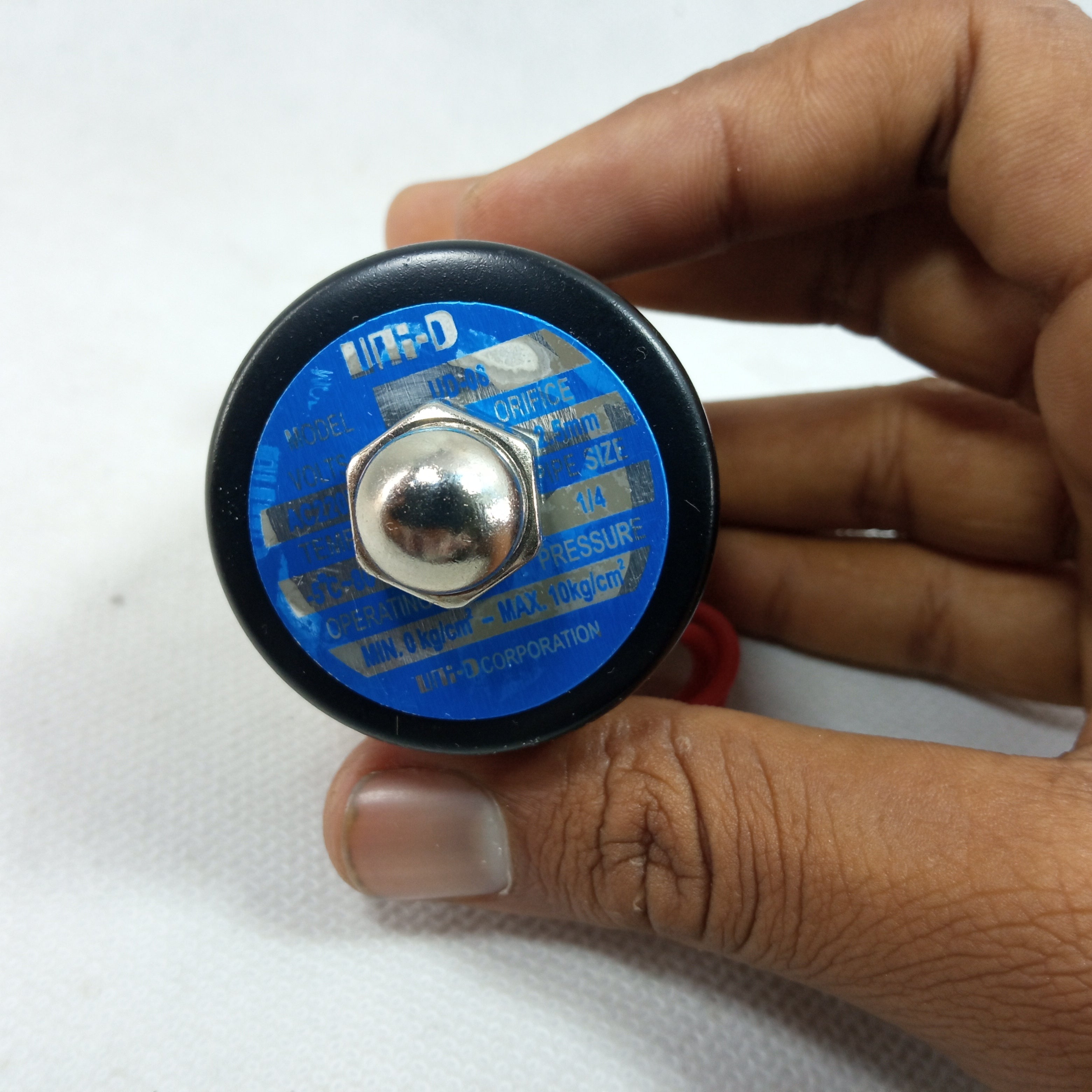 UNI-D 1/4 Inch AC220V Electric Solenoid Valve For Water Oil Air in Pakistan