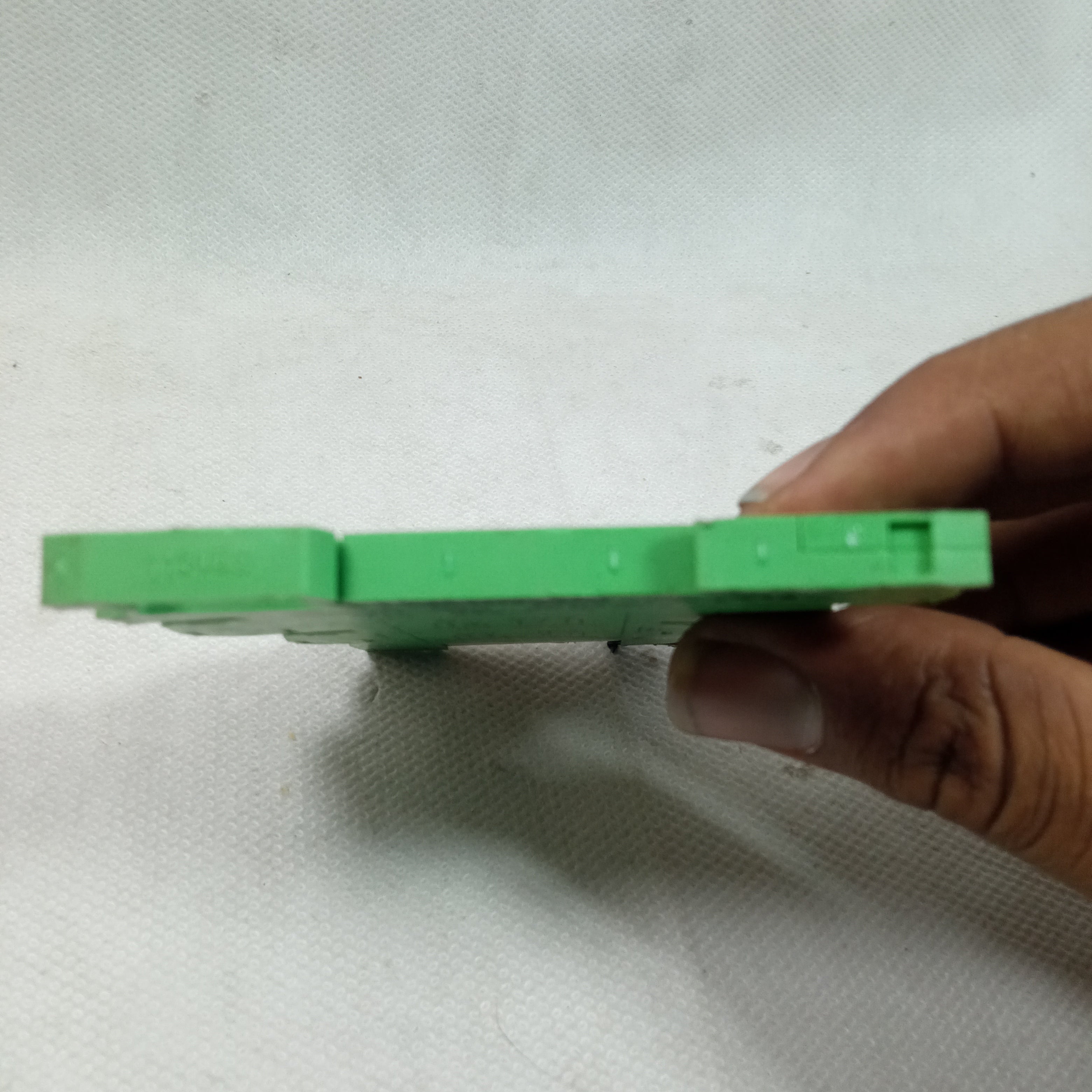 NEW PHOENIX CONTACT PLC-BSC-24DC/21 TERMINAL BLOCK  in Pakistan