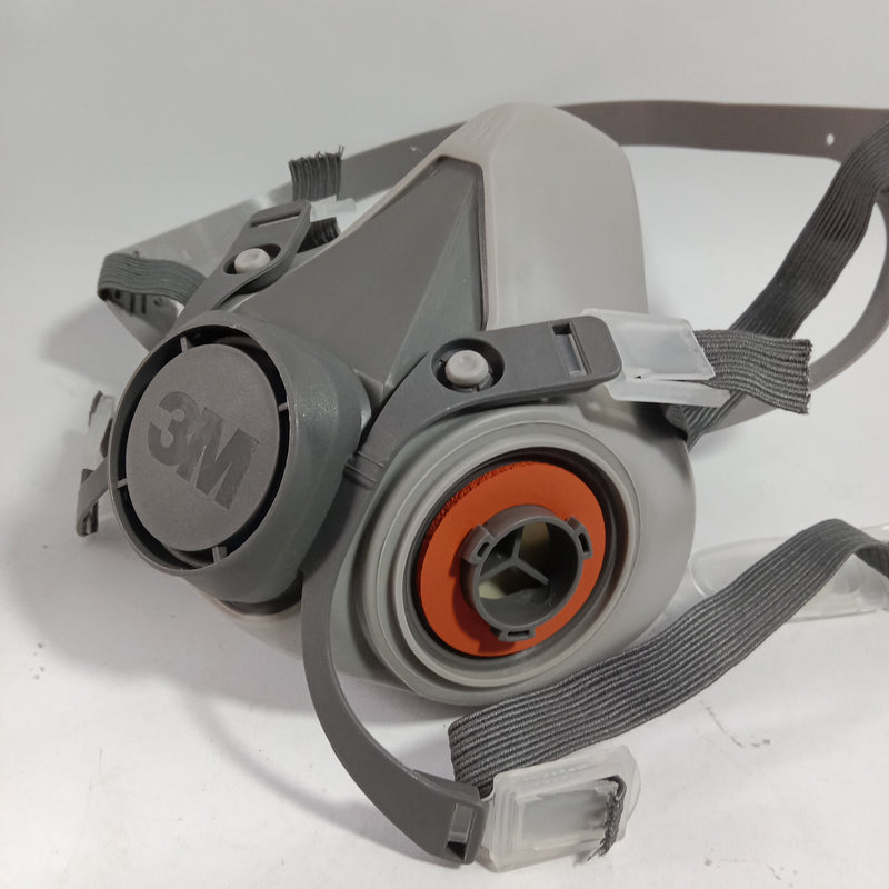 3M 6001 Anti-Chemical Half-Face Gas Mask in Pakistan