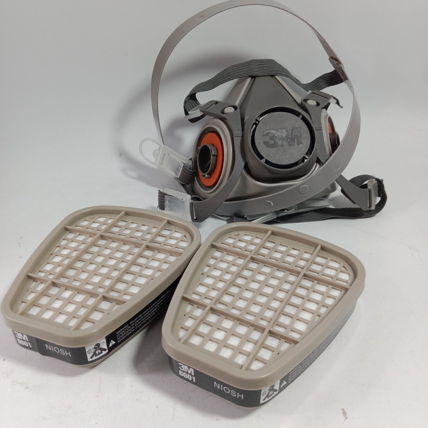 3M 6001 Anti-Chemical Half-Face Gas Mask in Pakistan