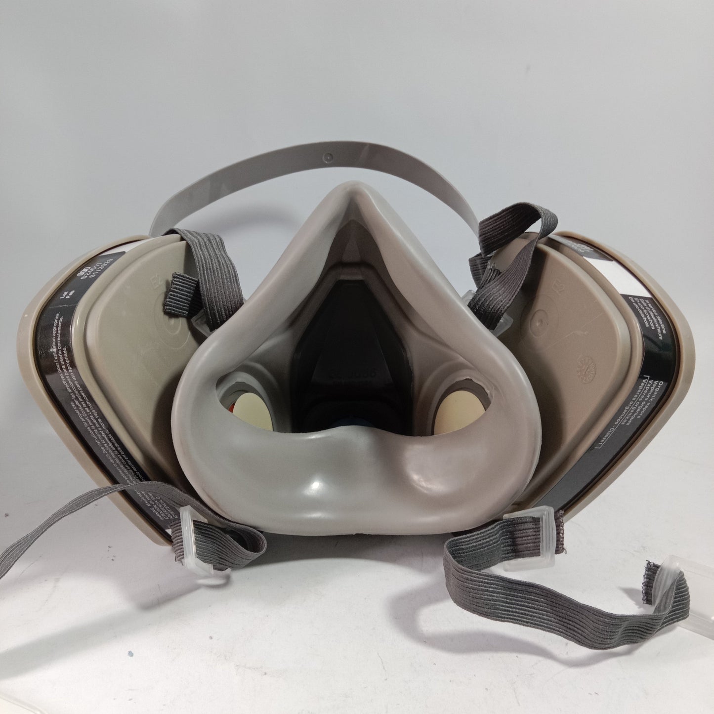 3M 6001 Anti-Chemical Half-Face Gas Mask in Pakistan