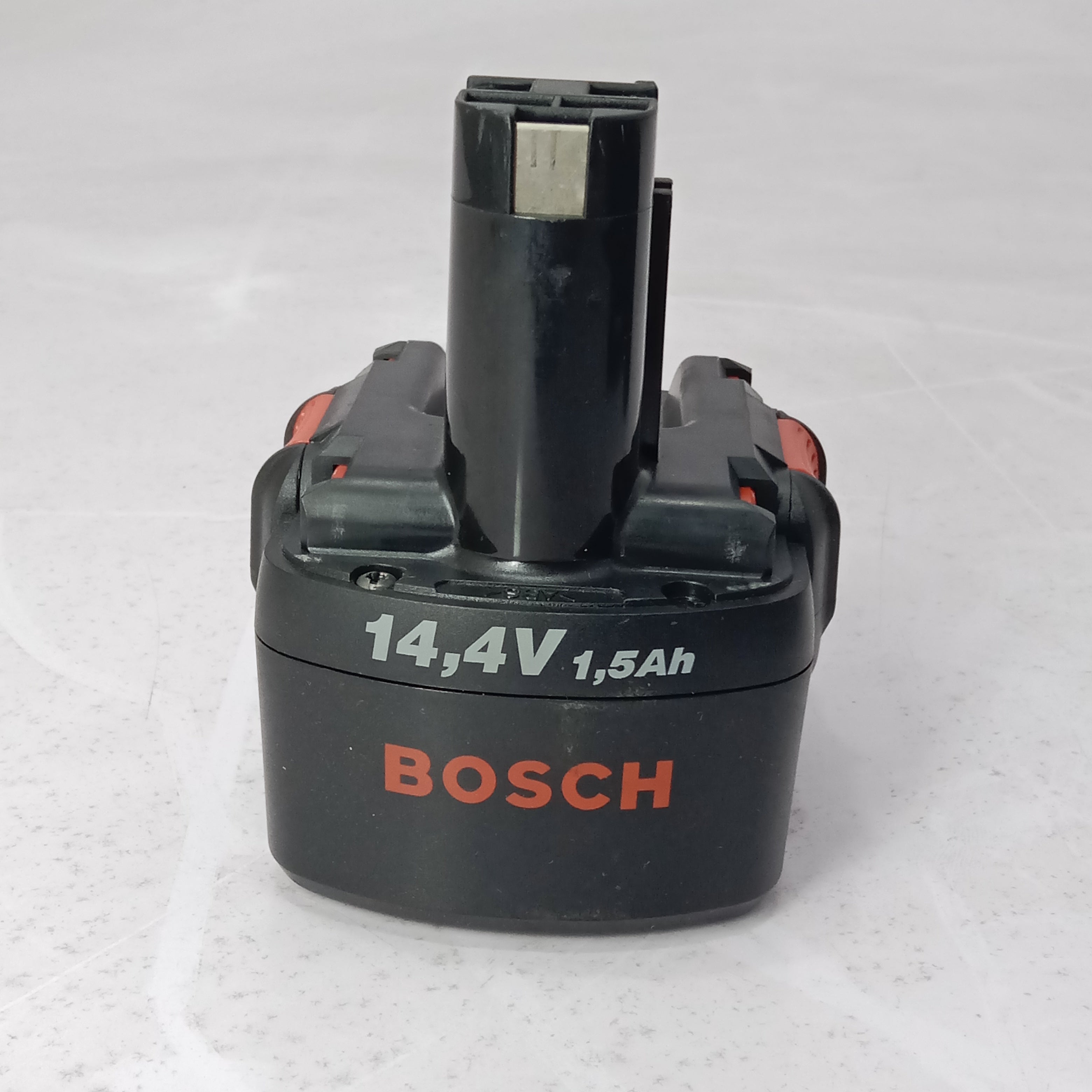 BOSCH GSR 14.4-2 Professional Drill Machine in Pakisttan