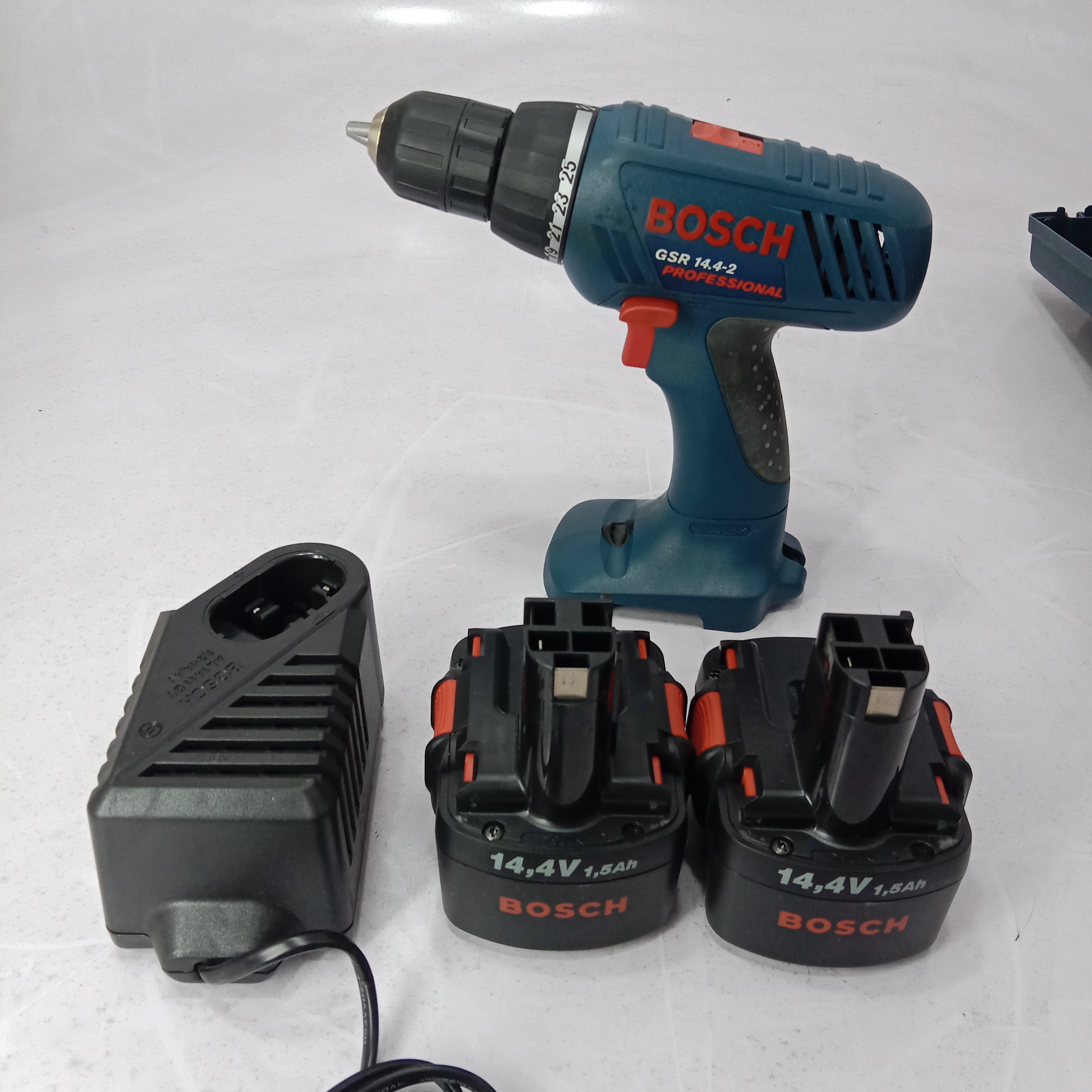 BOSCH GSR 14.4-2 Professional Drill Machine in Pakisttan