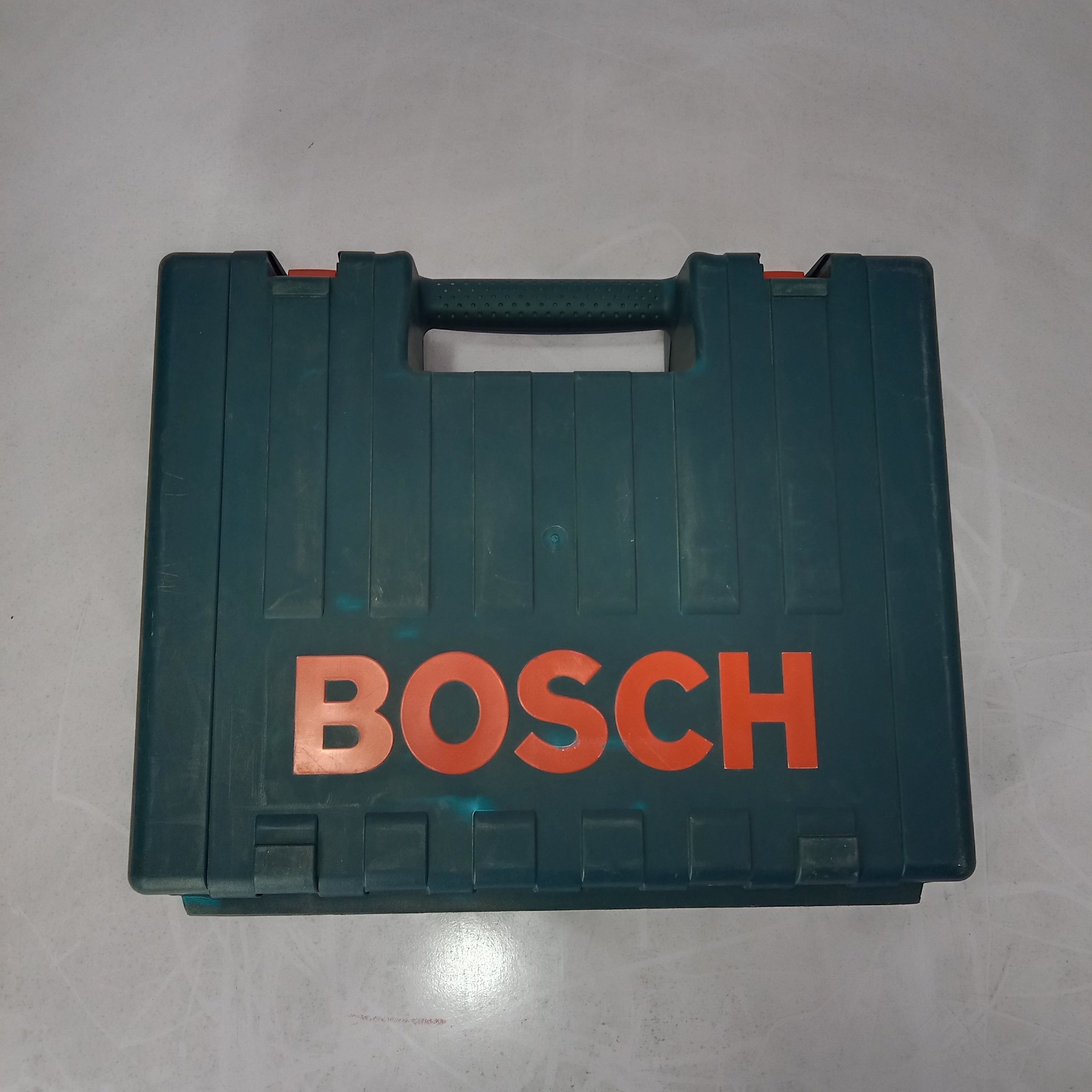 BOSCH GBH 2-26 DRE Professional Drill Hammer Machine in Pakistan