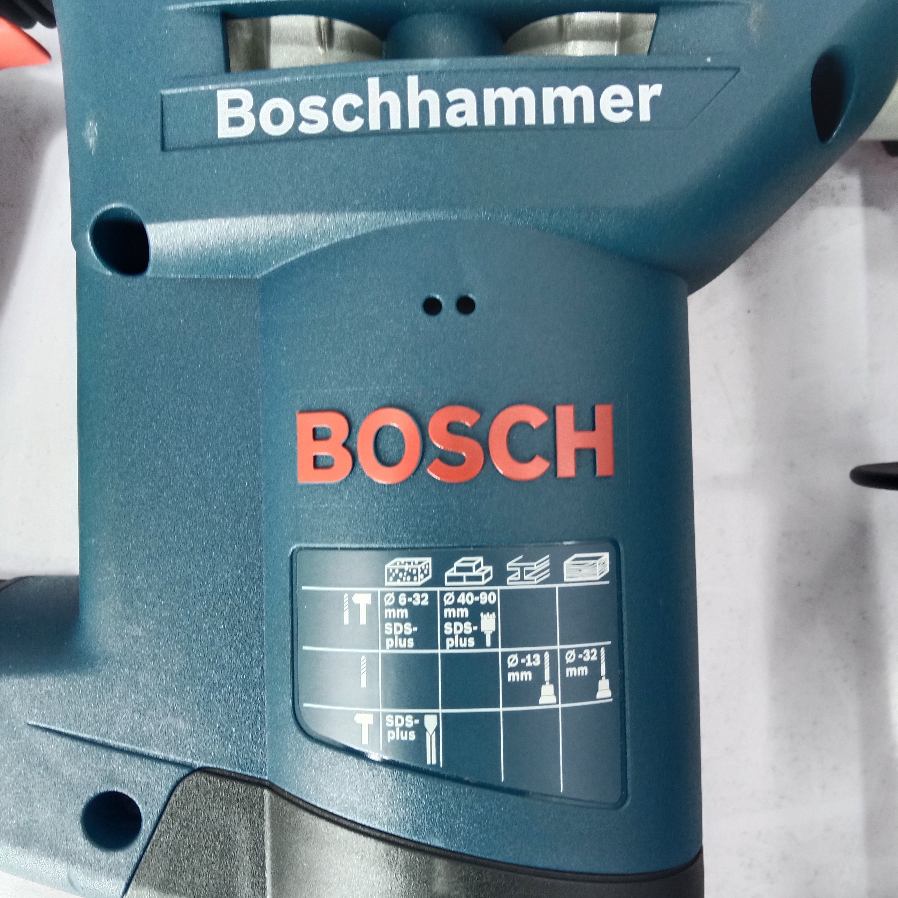 BOSCH GBH 4-32 DFR Professional Drill Hammer Machine in Pakistan