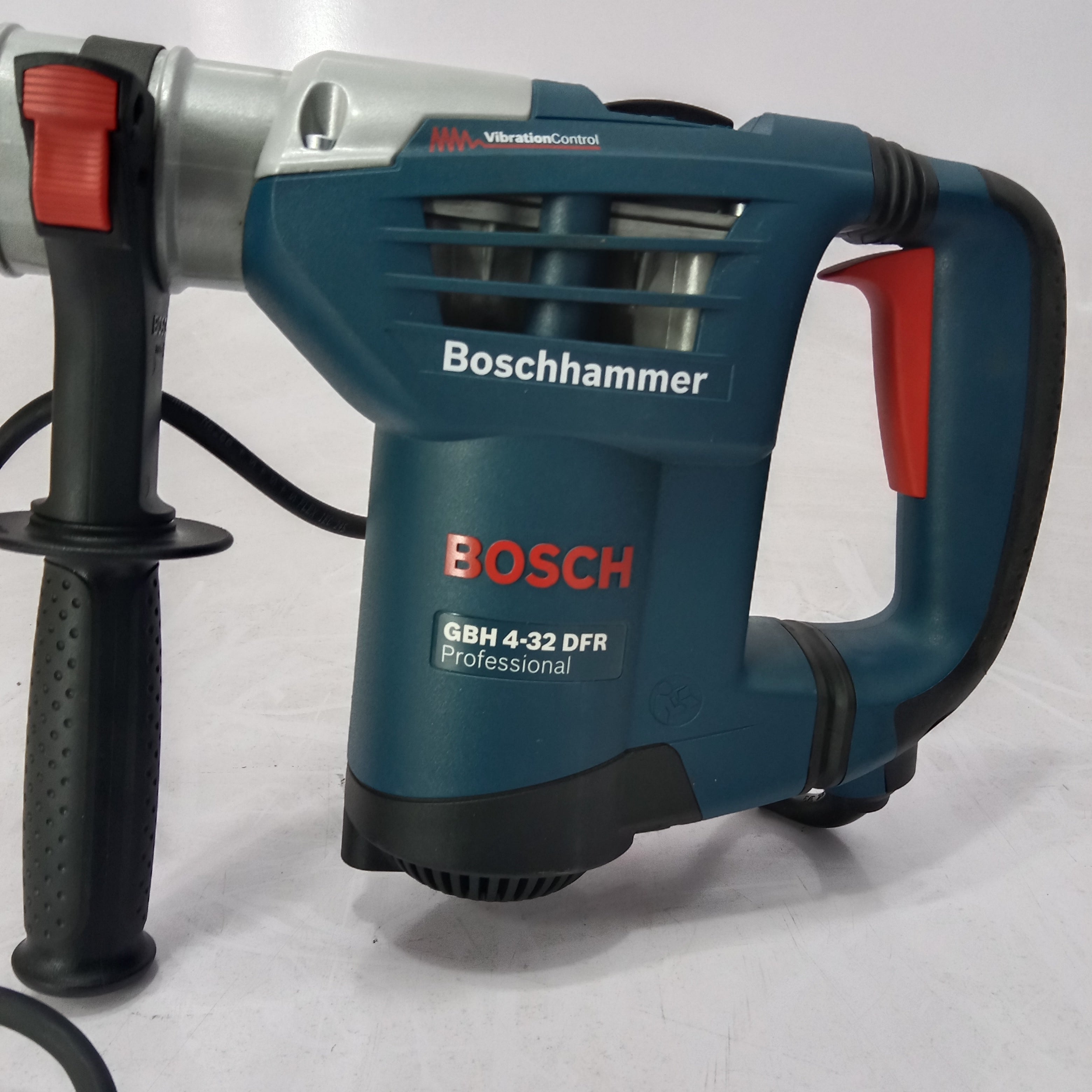 BOSCH GBH 4-32 DFR Professional Drill Hammer Machine in Pakistan