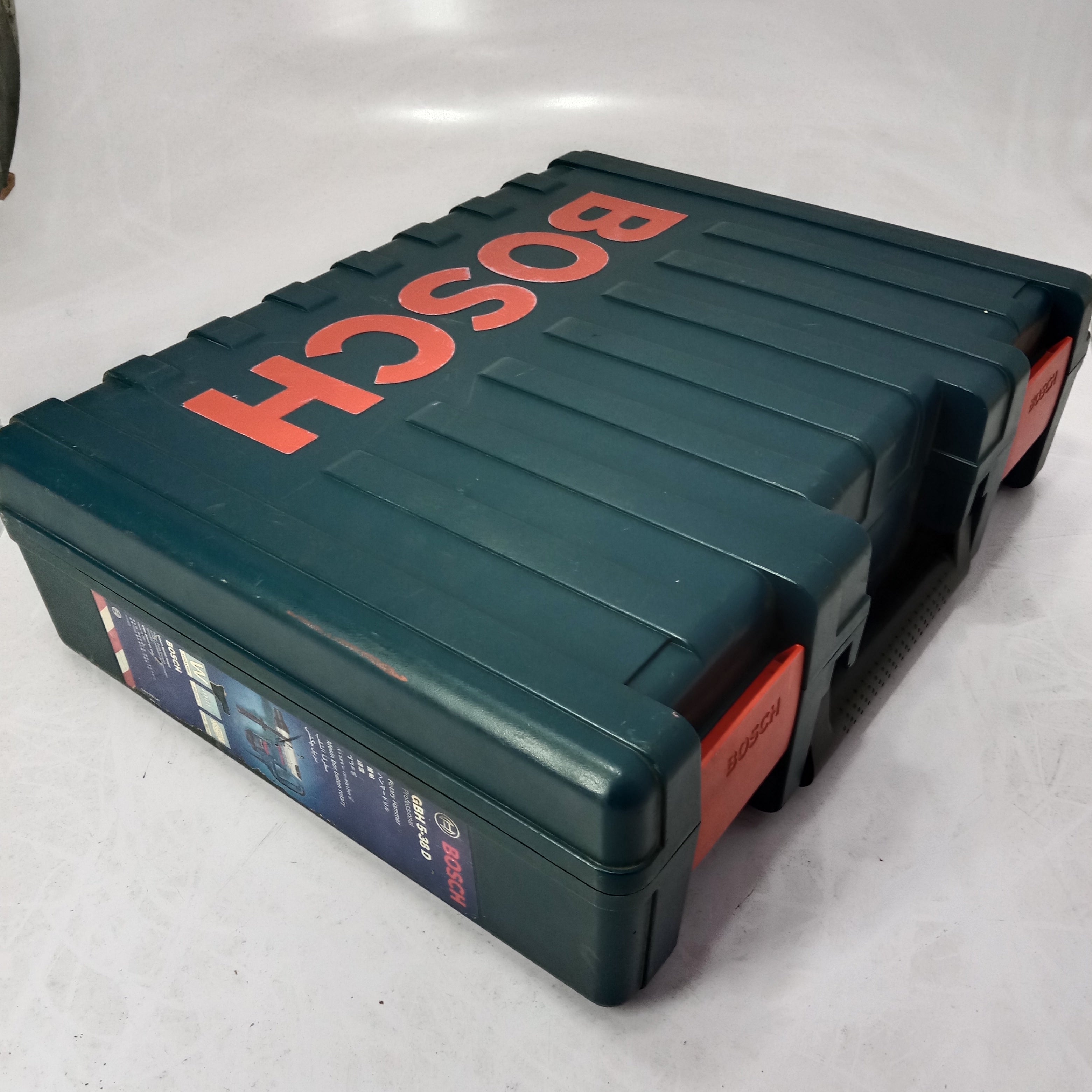 BOSCH GBH 5-38 D Professional Drill Hammer Machine in Pakistan