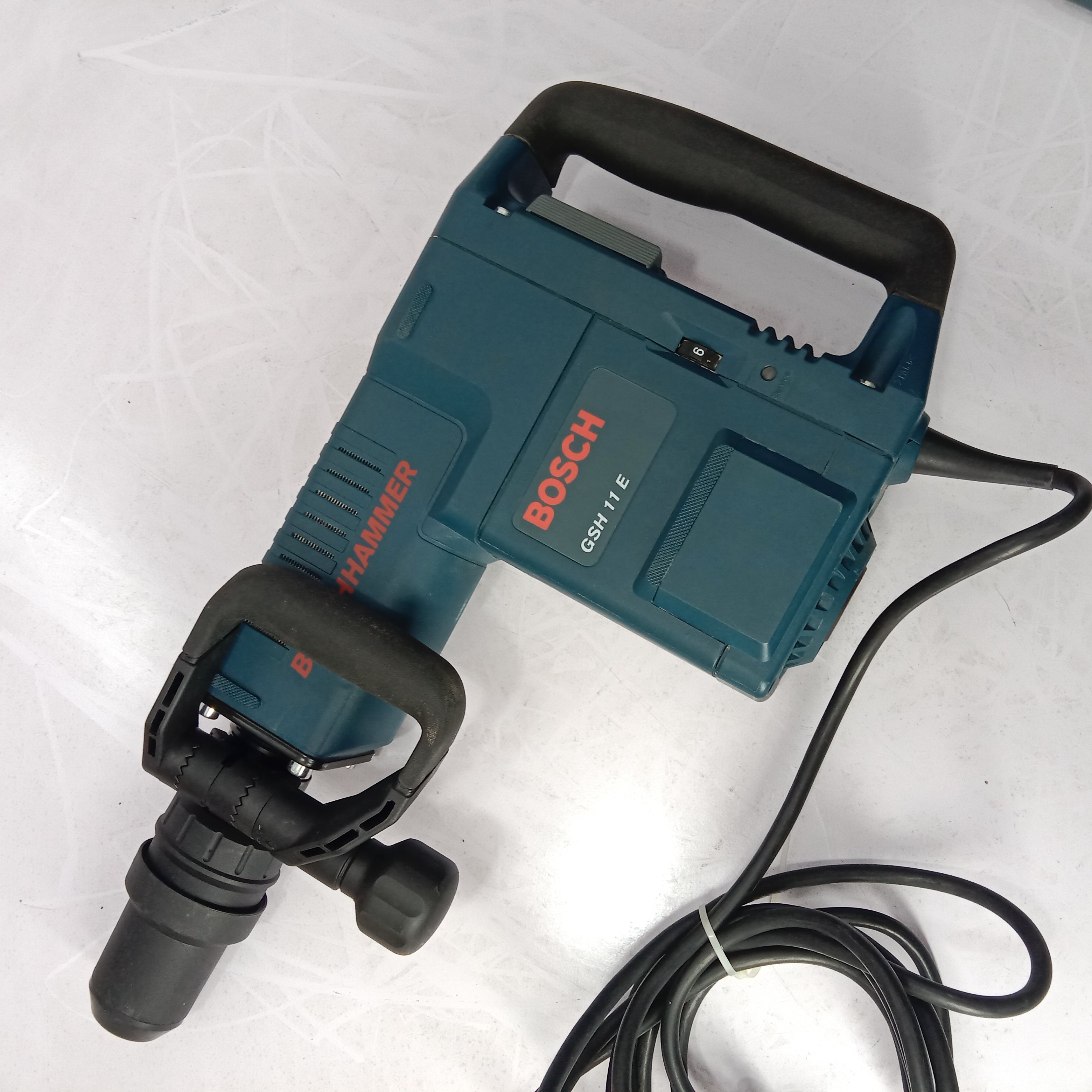 BOSCH GSH 11E Professional Drill Hammer Machine in Pakistan
