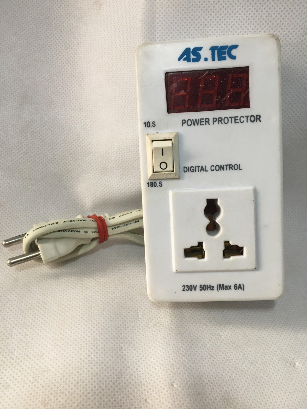 Automatic Digital Power Protector Over & Under Voltage Protector for F ...