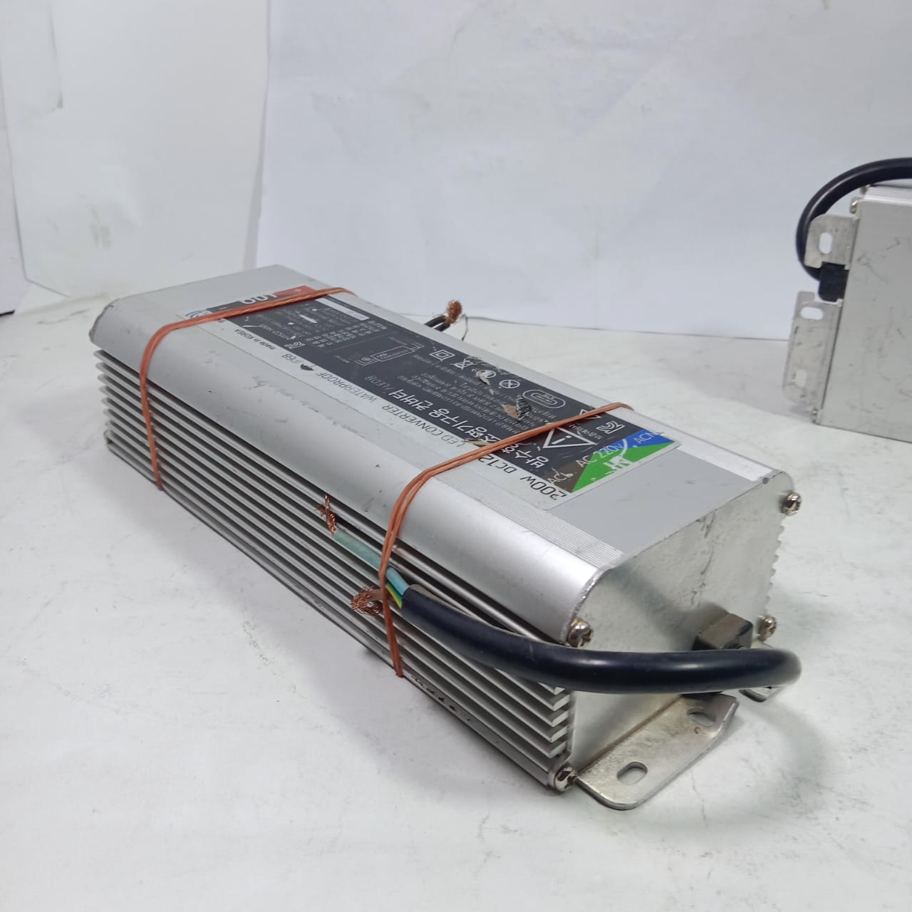 KC IH11522-14001 200W DC12V Waterproof LED Converter in Pakistan