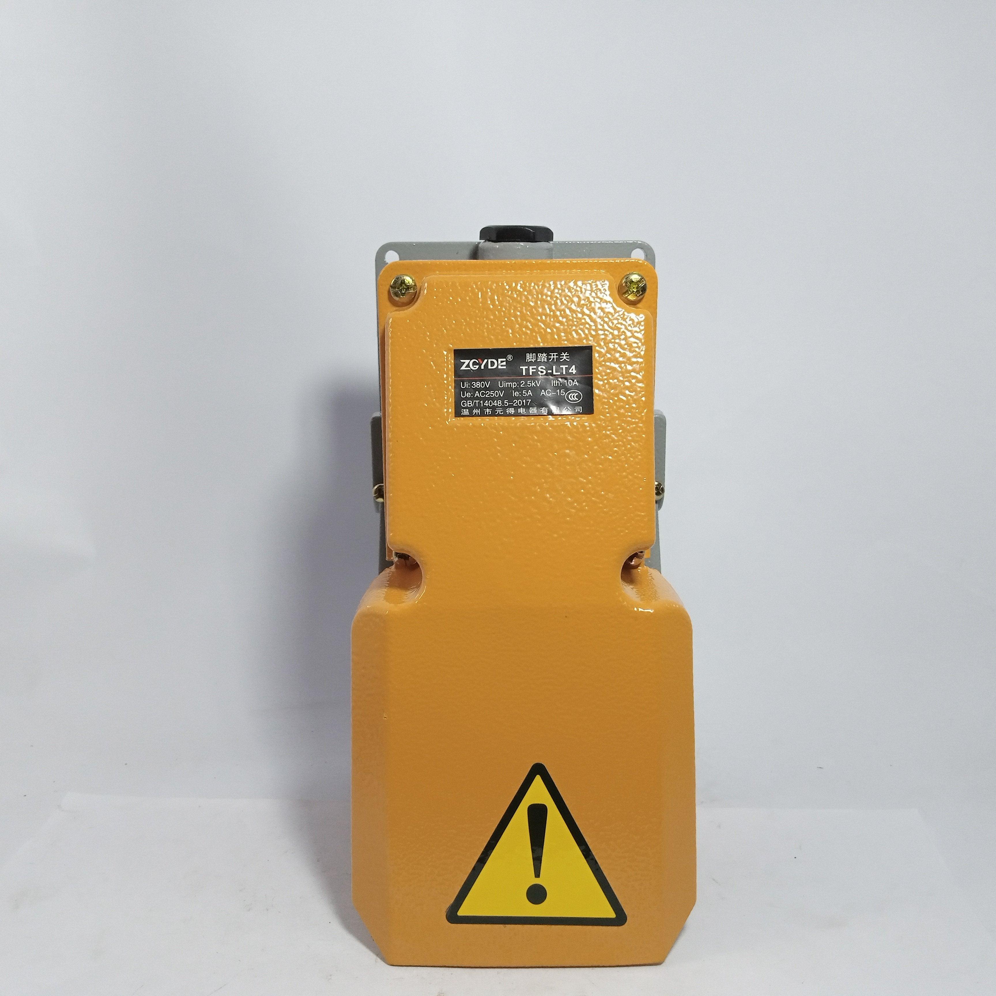 LT4 Foot Switch Aluminum Case Foot Switch for Machine Tool Control Silver Contact in Pakistan - industryparts.pk