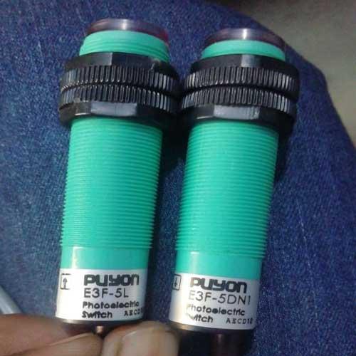 M18 5m Sensing DC E3F-5L, E3F-5DP1 Photoelectric Proximity Switch Photo Sensors - industryparts.pk