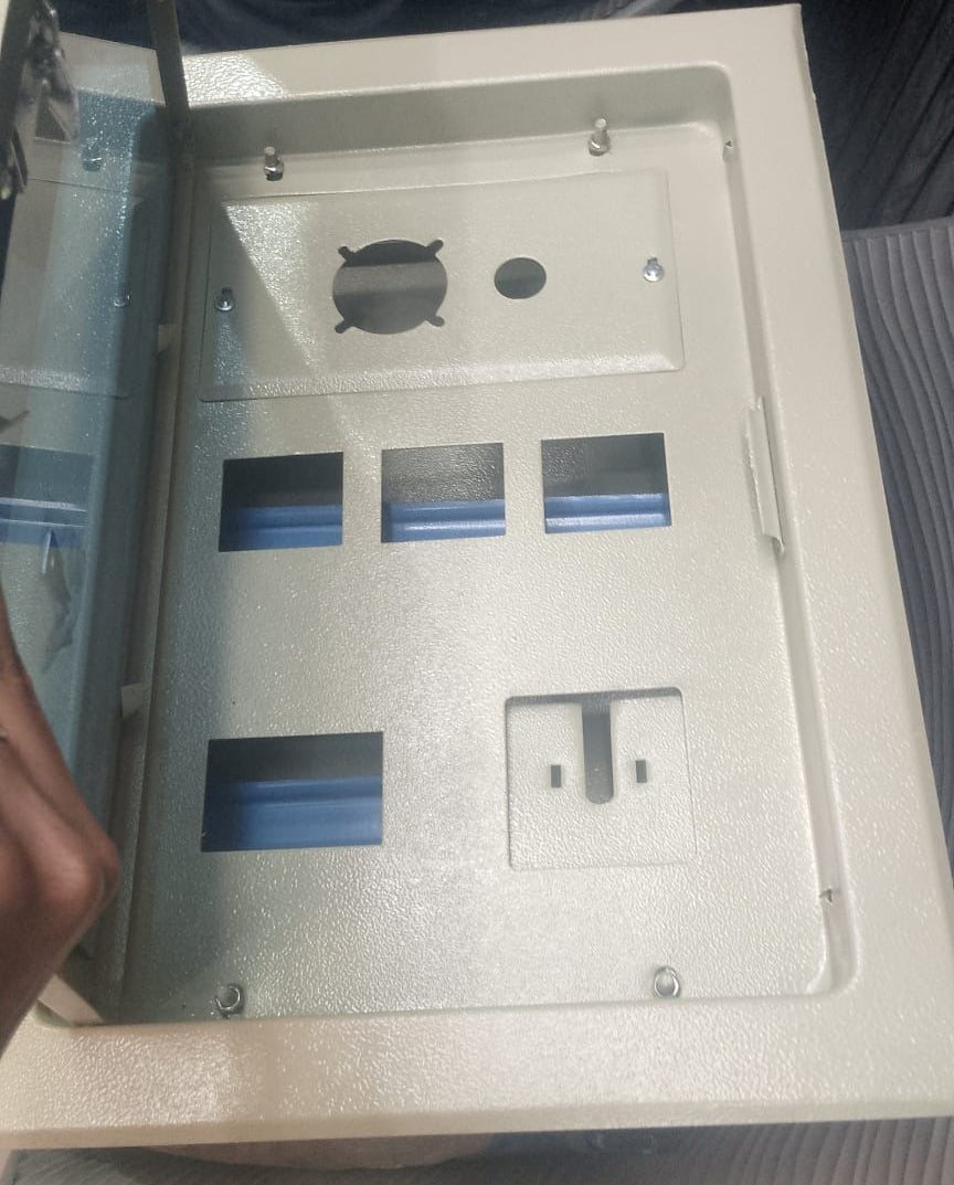 METAL DP (DISTRIBUTION BOX) in Pakistan