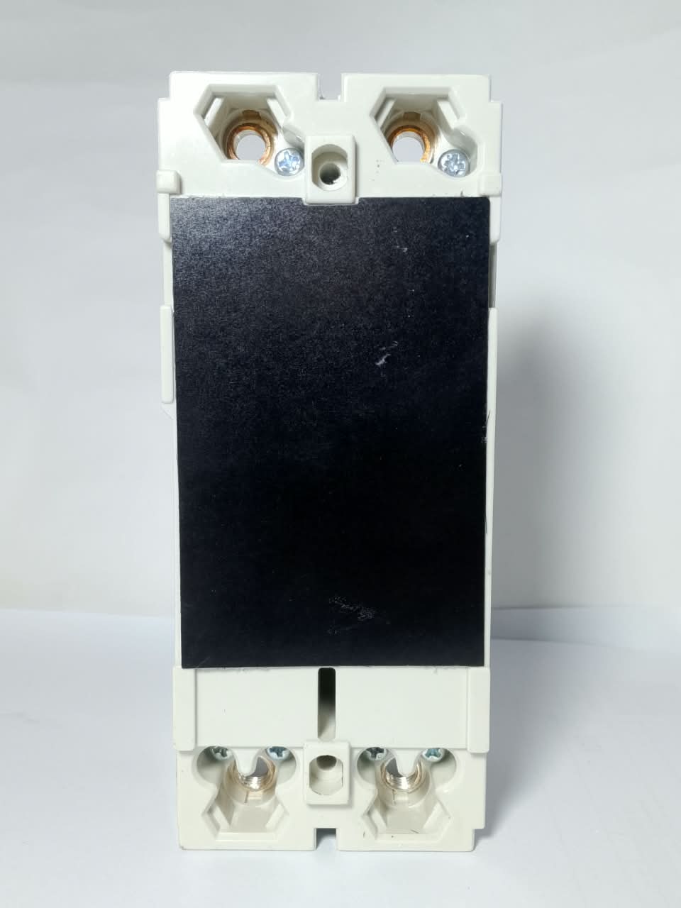 MORA AES-202B/2P Moulded Case Circut Breaker in Pakistan