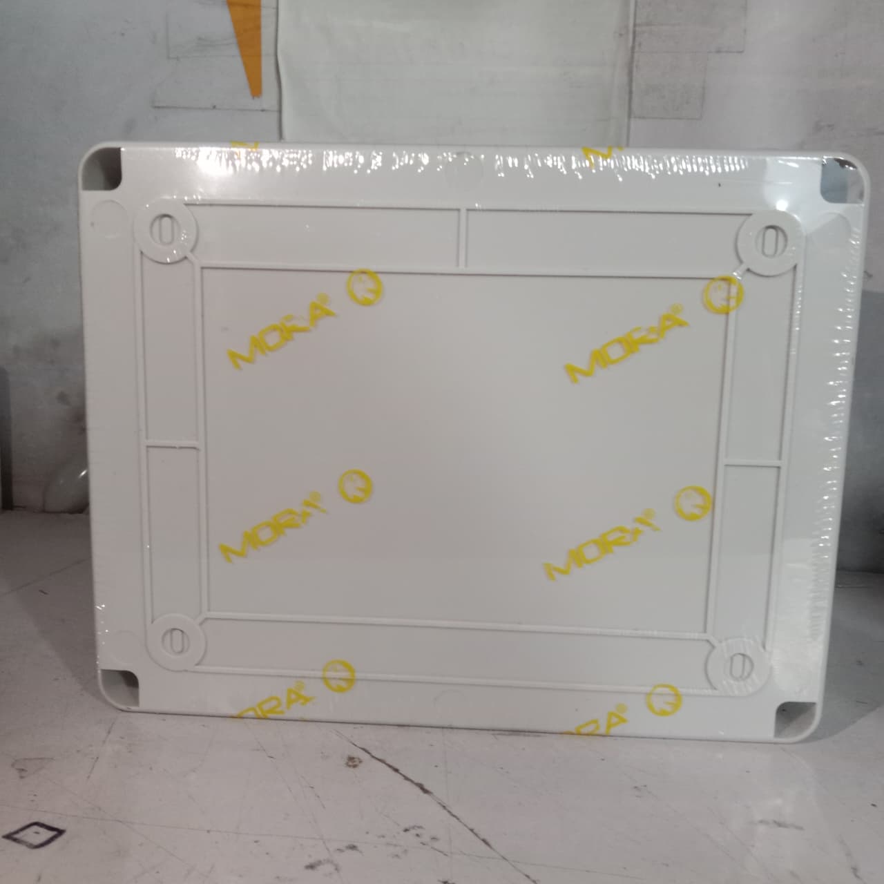 MORA SOLAR Distribution Box