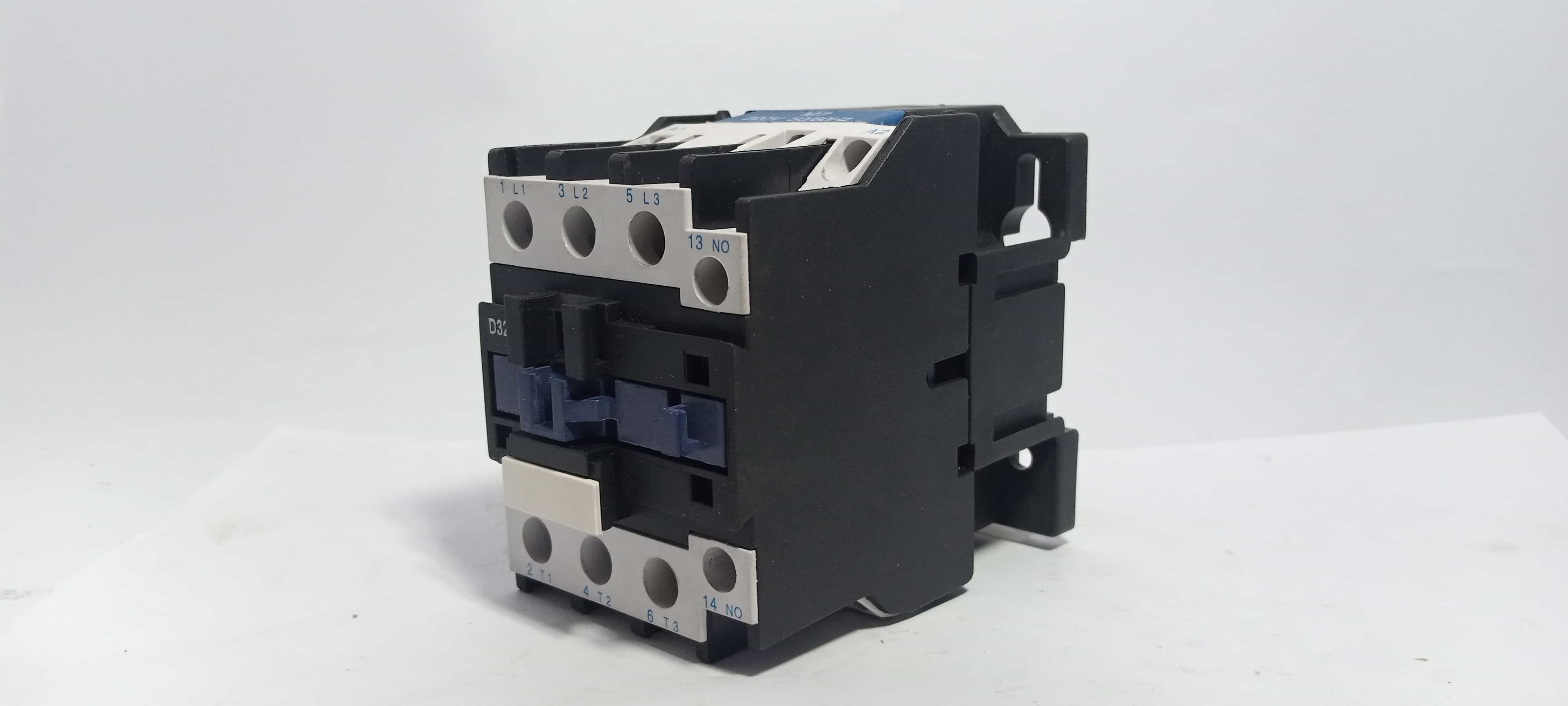 Magnetic Contactor D3210