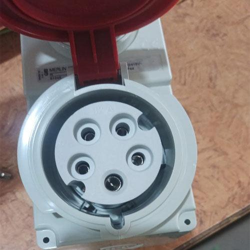 Merlin Gerin IP44 Red Cable Mount 3P+N+E Industrial Power Plug in Pakistan - industryparts.pk