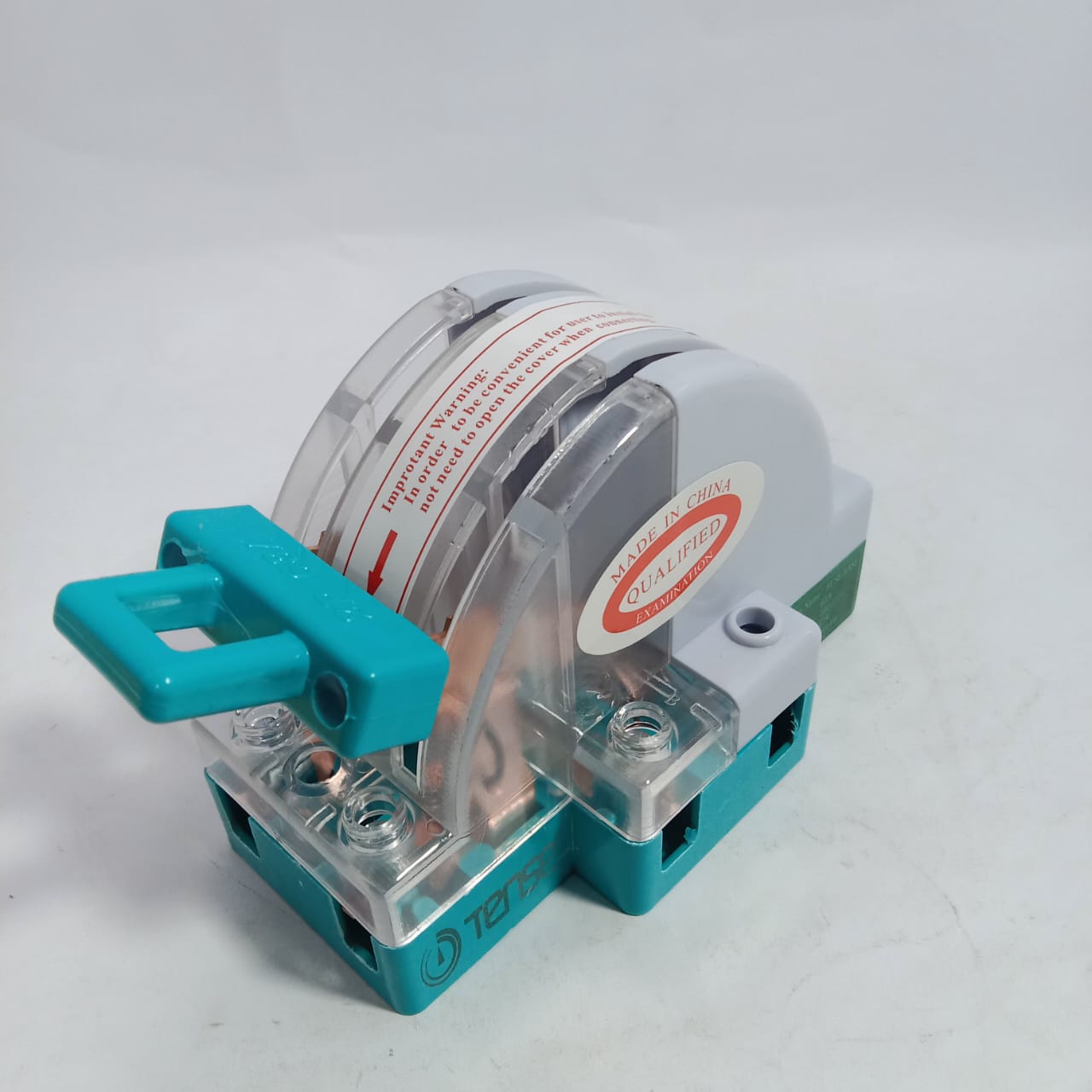 NZK 2 Pole 32A-225A Manual Change Over Knife Switch in Pakistan