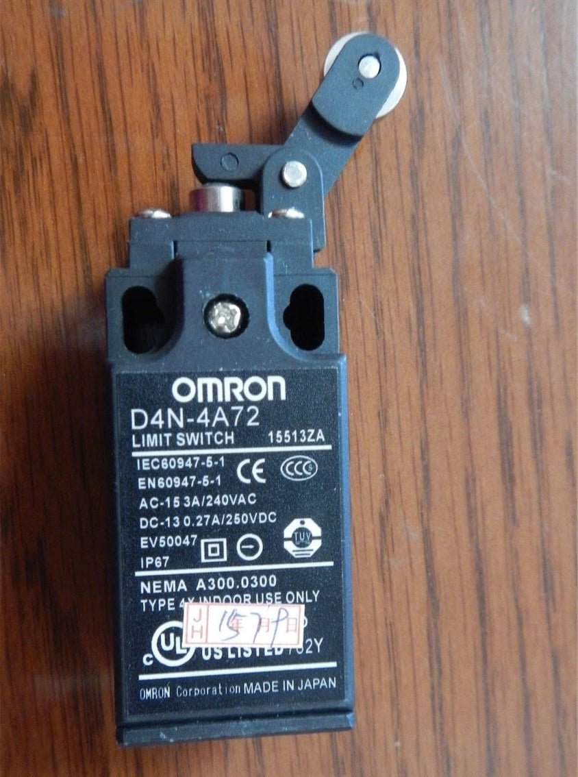 OMRON LIMIT SWITCH D4N-4A72 in Pakistan