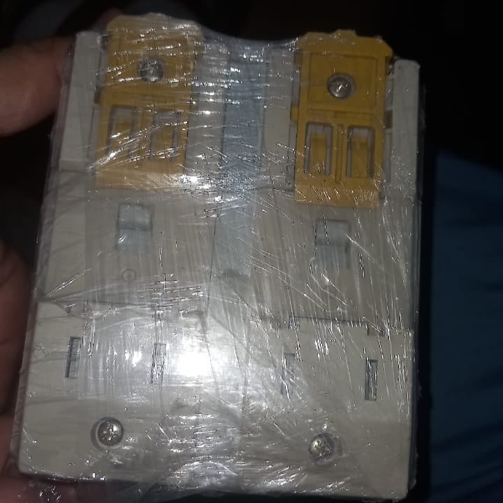 OMRON S8VS-24024A POWER SUPPLY