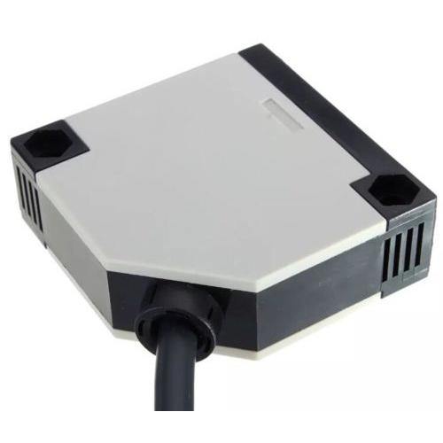 Omron E3JK-R4M1 Photoelectric Sensor in Pakistan - industryparts.pk