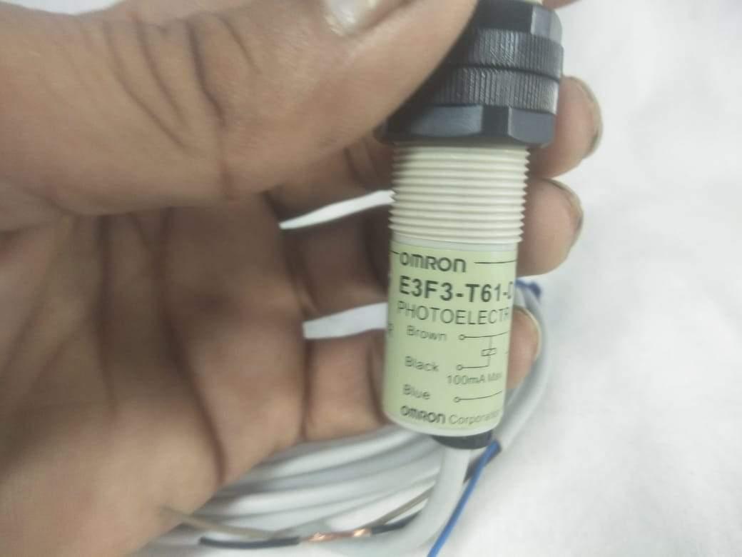 Omron Photoelectric Switch E3F3-t61-L in Pakistan - industryparts.pk