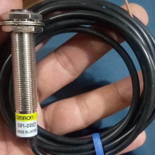 Omron Proximity Switch E3F1-DS5C1 - industryparts.pk