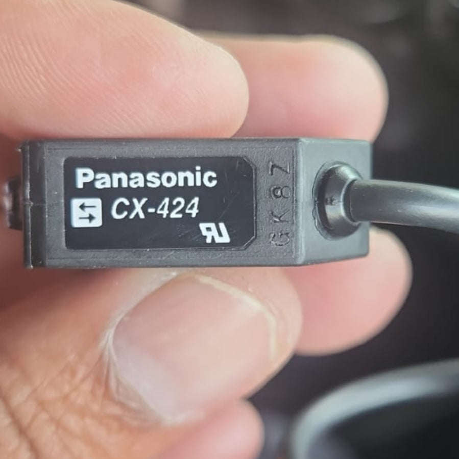 Panasonic CX-424 Compact Photoelectric Sensor in Pakistan