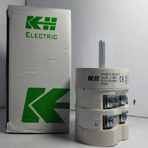 Phase Selector Switch For Three Phase Power and Single Phase Load in Pakistan - industryparts.pk