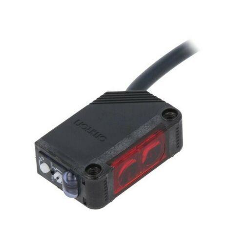 E3Z-R81 2M Omron Photoelectric Sensor - industryparts.pk