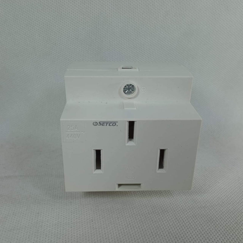Plug Three-phase four-wire compact 25A 440V high-power in Pakistan - industryparts.pk