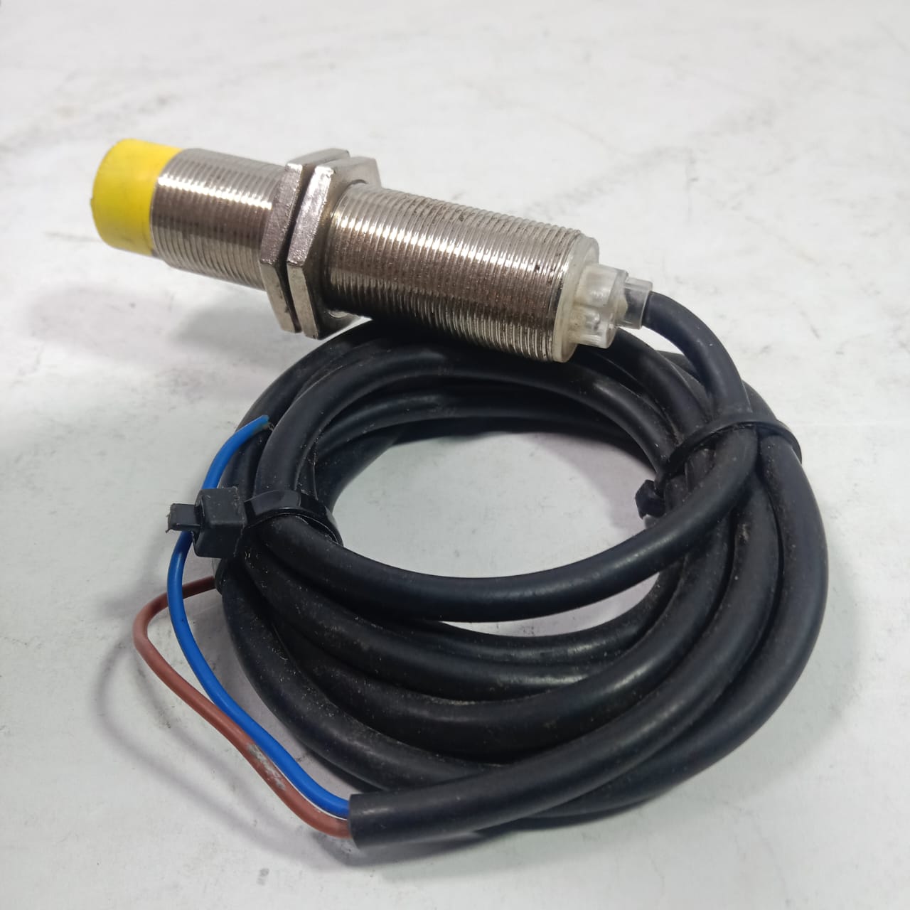 Proximity Sensor Induction Sensor in Pakistan