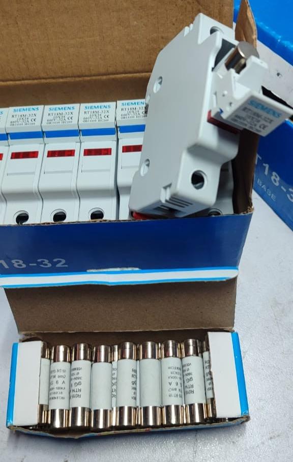 Rt18-32x AC 380v 32a 1 Pole 10x38mm DIN Rail Mount Fuse Holder Base