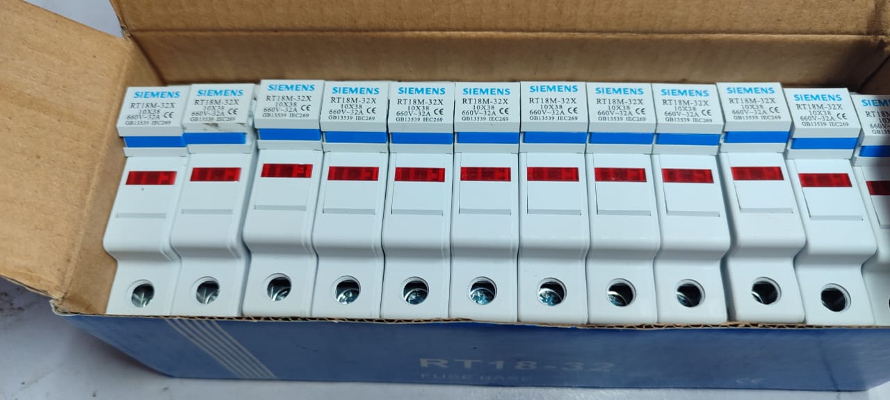 Rt18-32x AC 380v 32a 1 Pole 10x38mm DIN Rail Mount Fuse Holder Base