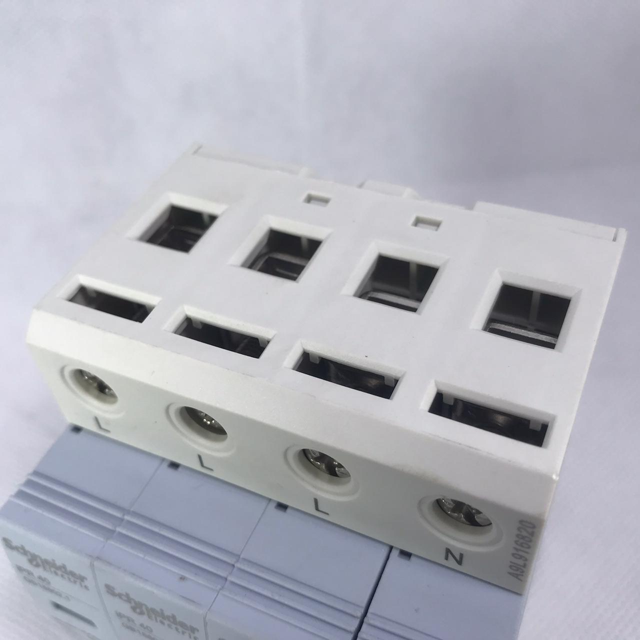 SCHNEIDER SURGE PROTECTOR IPR40 4P 40KA in Pakistan - industryparts.pk