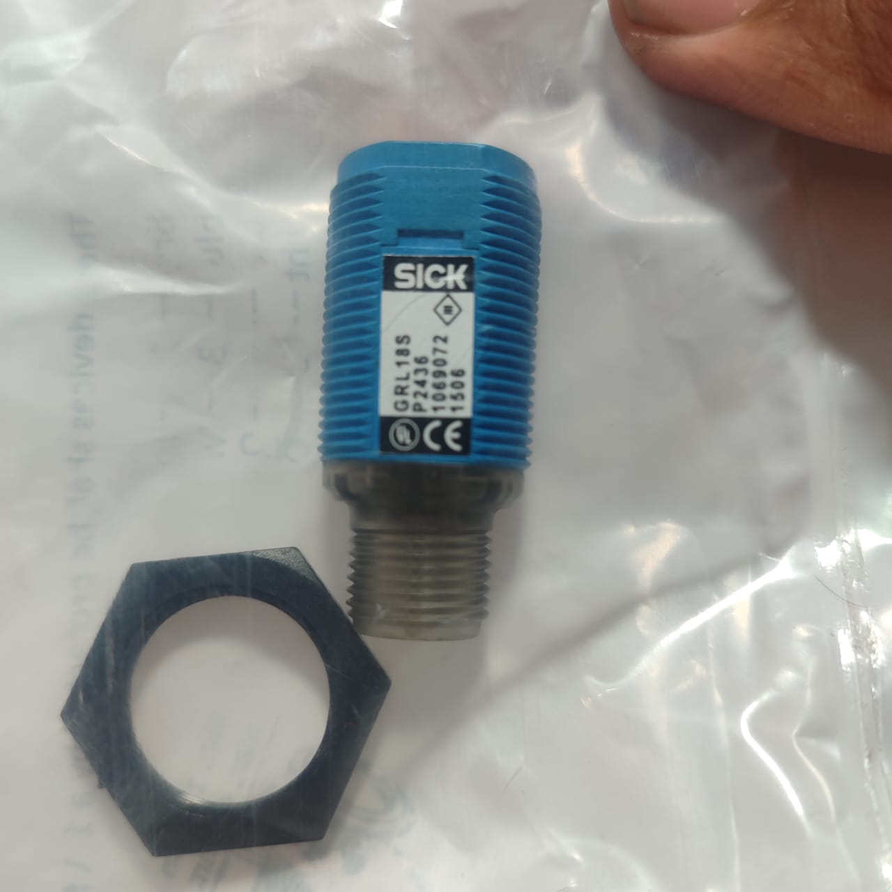 SICK GRL18S-P2336 Cylindrical Photoelectric Sensor in Pakistan