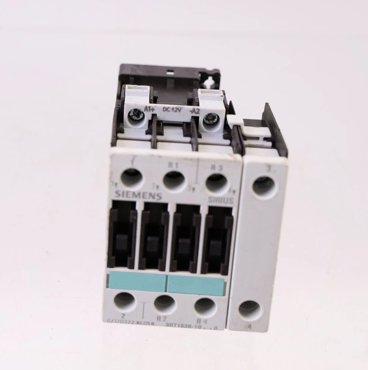 SIEMENS 3RT1526-1BA40 Power Contactor in Pakistan