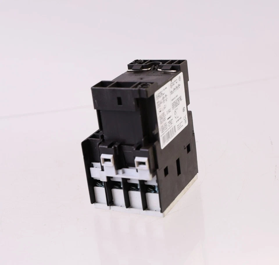 SIEMENS 3RT1526-1BA40 Power Contactor in Pakistan