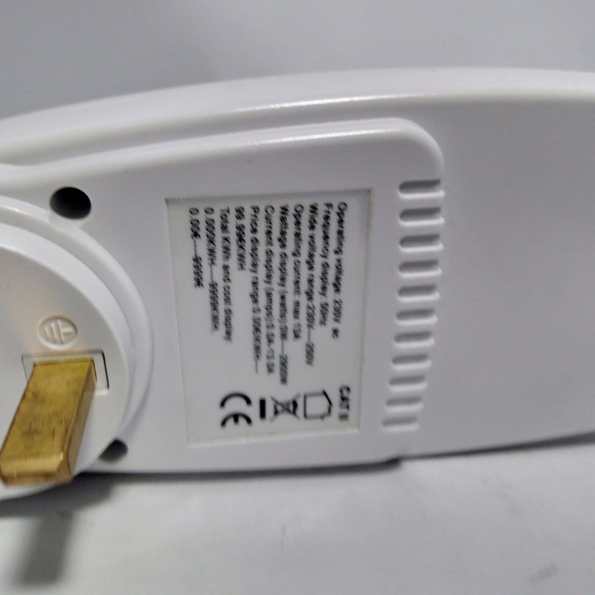 SINOTIMER Plug Socket Voltage Wattmeter AC Electricity Analyzer Monitor - industryparts.pk