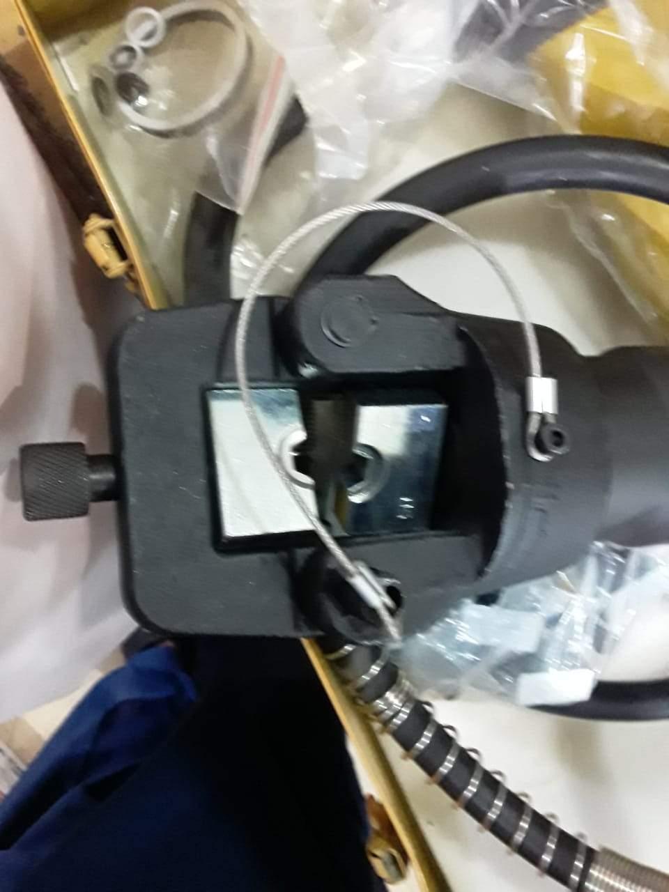 Smart Hydraulic Crimping Tool Hhy-400A in Pakistan - industryparts.pk