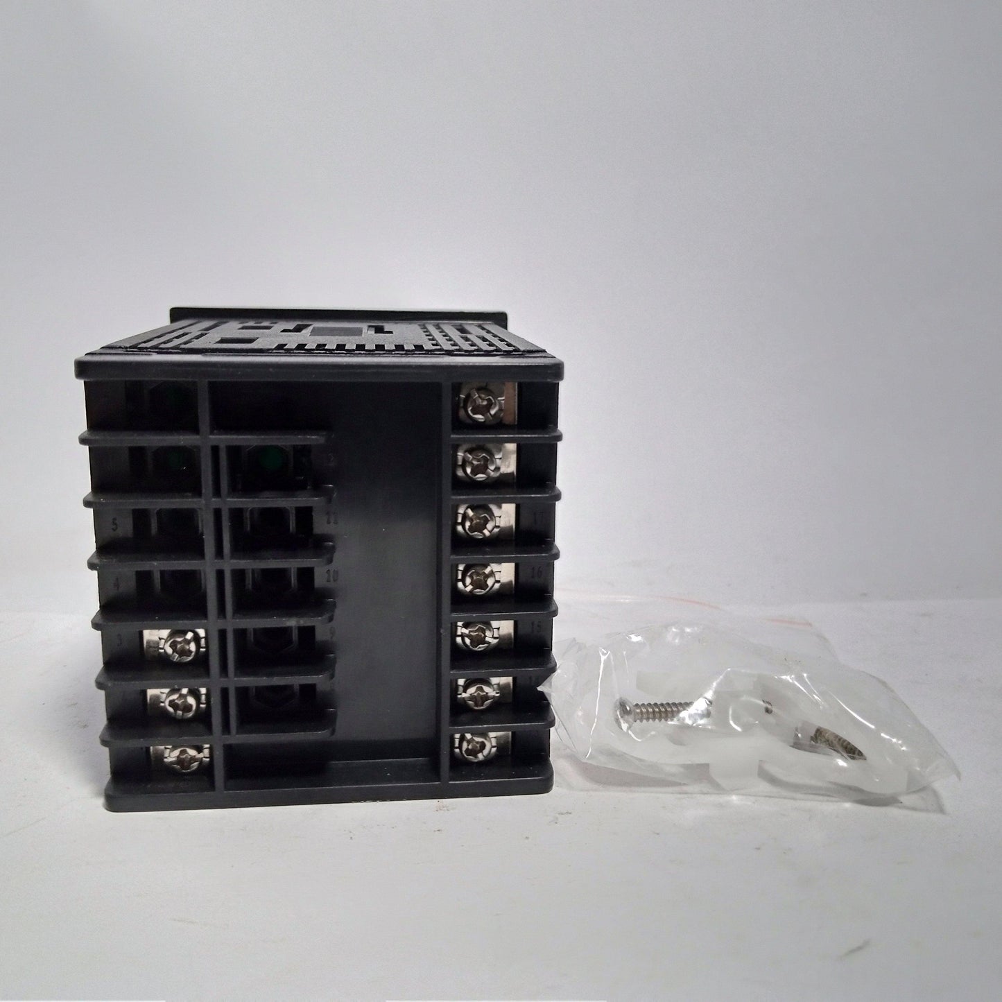 TOKY  Intelligent Digital Temperature Controller in Pakistan - industryparts.pk