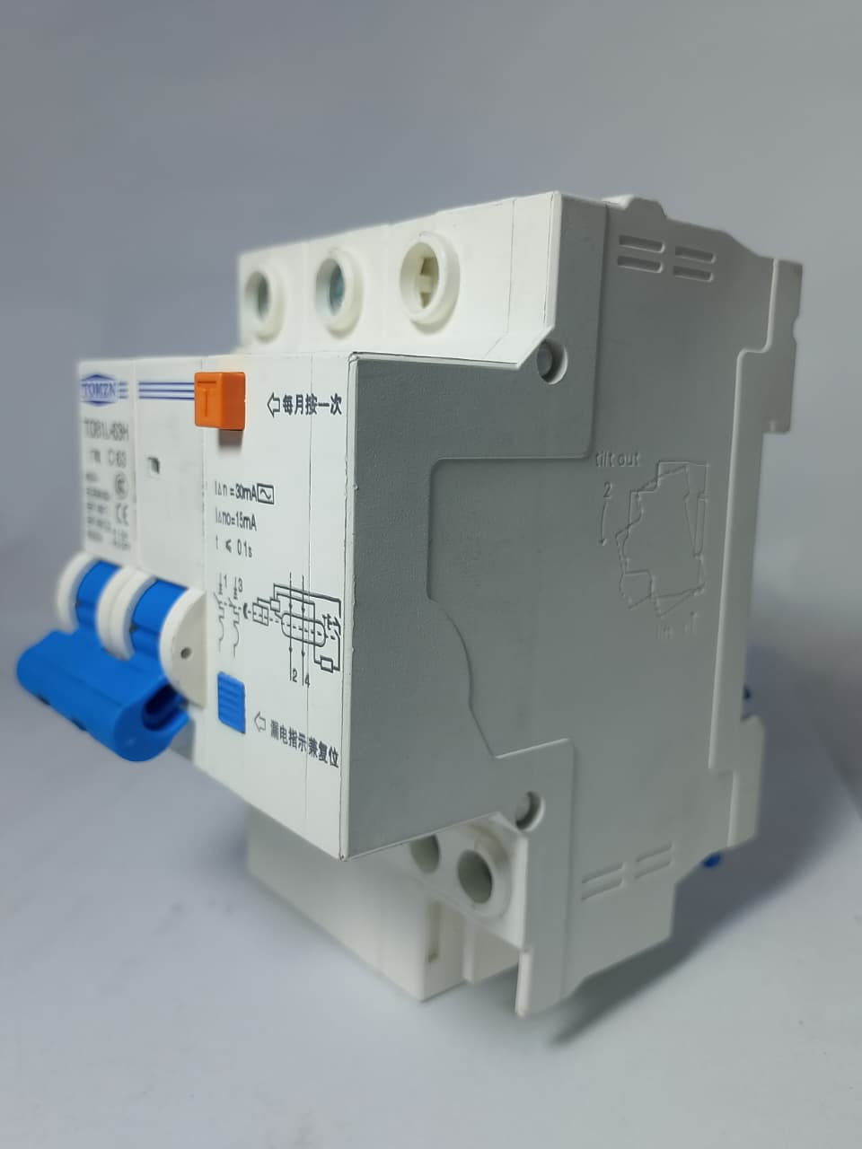 TOMZN  DZ47LE-63 Main switch Residual current circuit breaker with surge protector in Pakistan