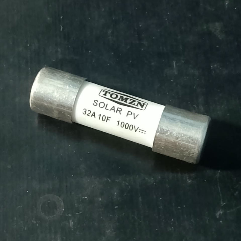 TOMZN SOLAR 32A PV 1000V DC Fuse in Pakistan