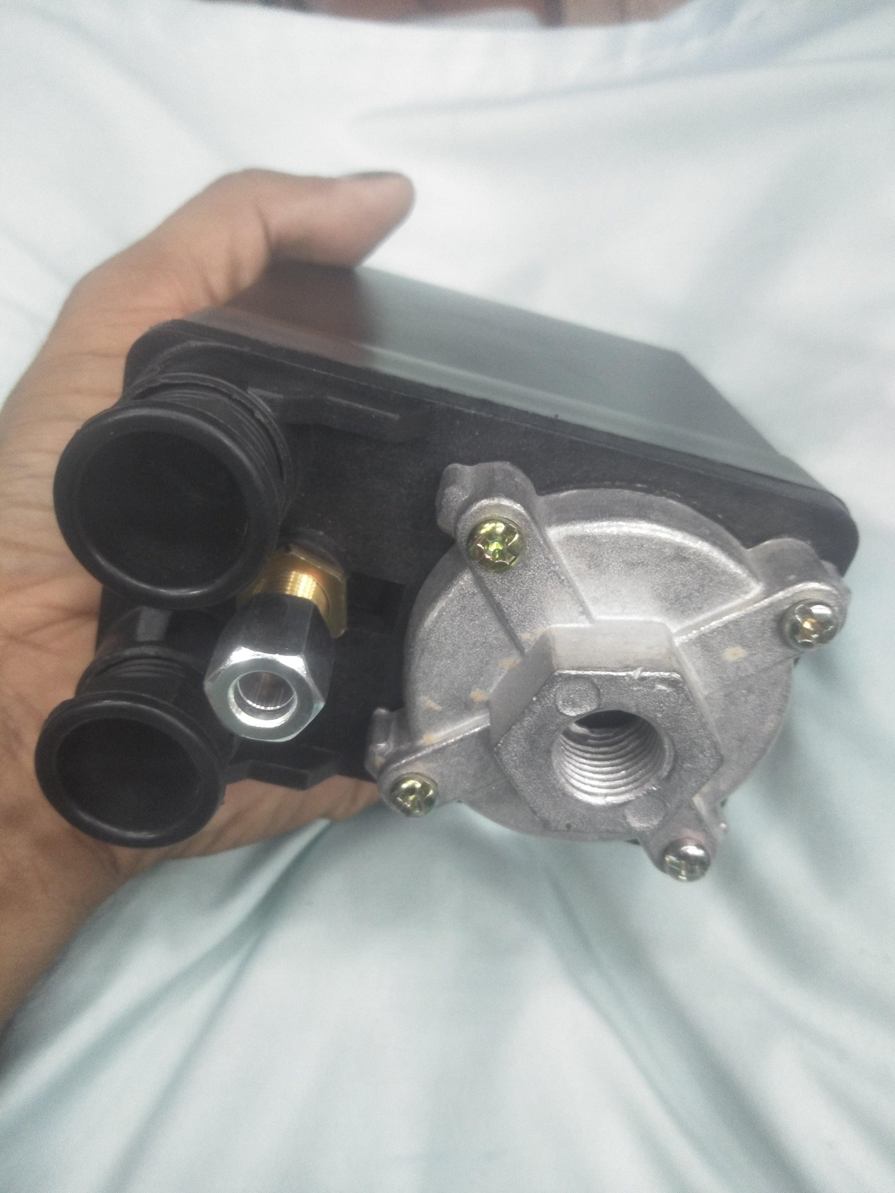 TS-3 (YK) Pneumatic Switch  3PHASE (SOJDE) - industryparts.pk