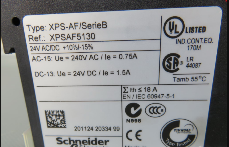 Telemecanique XPS-AF5130 Safety Relay module in Pakistan