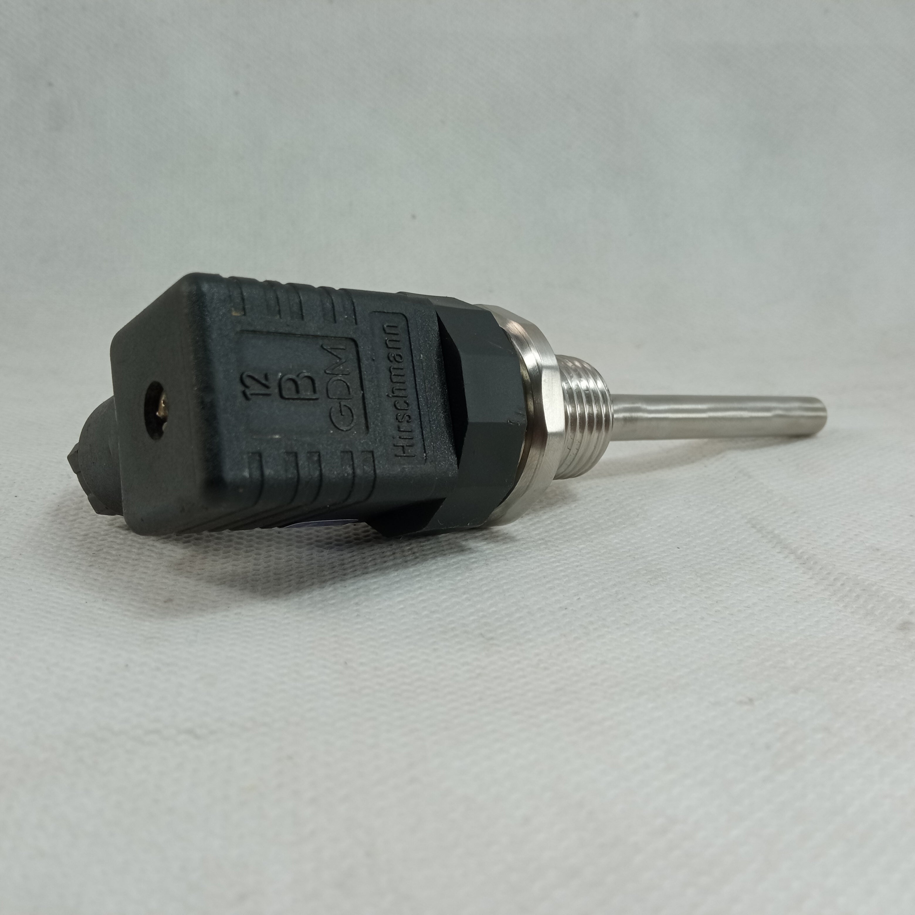 WELL TECH PT-100 Temperature Sensor in Pakistan